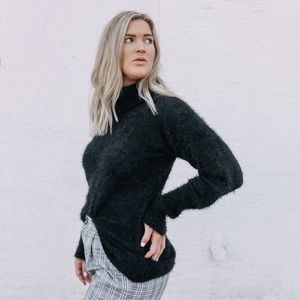 black chunky turtleneck sweater